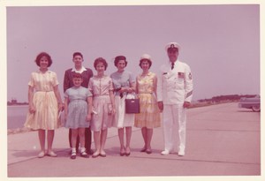 Peter and Fam in Norfolk 1962.jpg